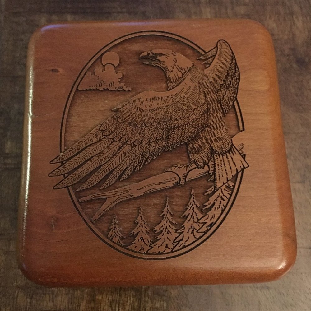 Vintage Wilderness Woods Laser Cut Hinged Wood Velvet Lined Box and Coasters EUC